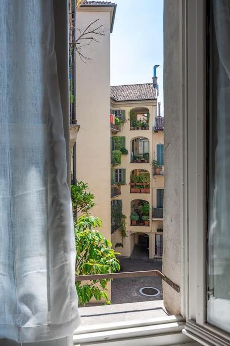 La Tana Di Lisa Apartment Turin Ngoại thất bức ảnh